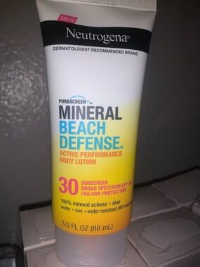 Neutrogena Mineral Beach Defense SPF 30 Body Lotion